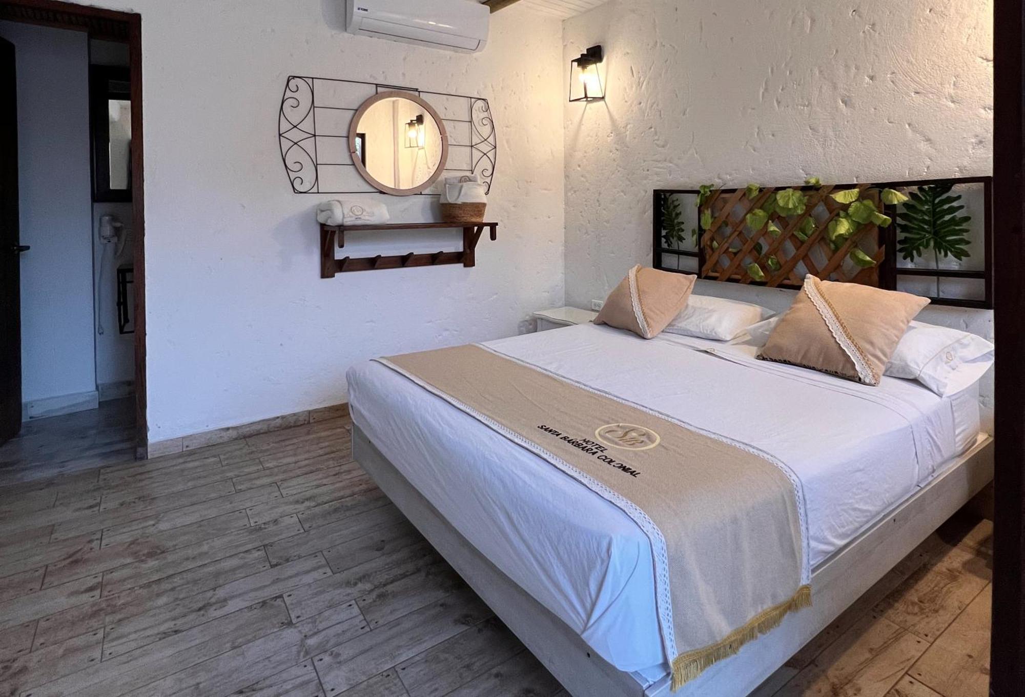 Hotel Santa Barbara Colonial - Santa Fe De Antioquia Luaran gambar